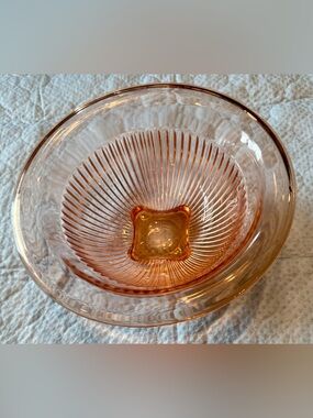 Vintage Hazel-Atlas Pink Depression Glass 9.75" Master Mixing Bowl-Pillar Optic